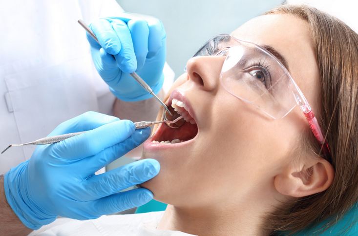 علاج جذور الأسنان